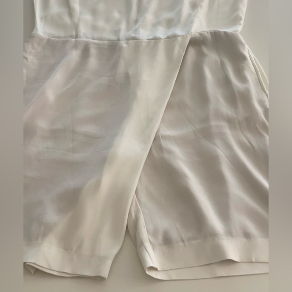 Zara Essentials White Romper - Picture 9 of 15